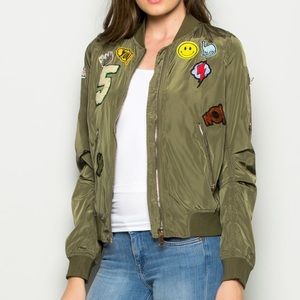 Green patch bomber lightweight jacket
